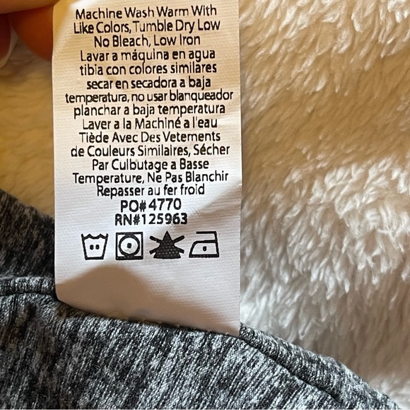 NWT {Beyond Yoga} Sports Bra XS Women’s Lace Heather Gray Adjustable Straps Soft - Picture 6 of 8